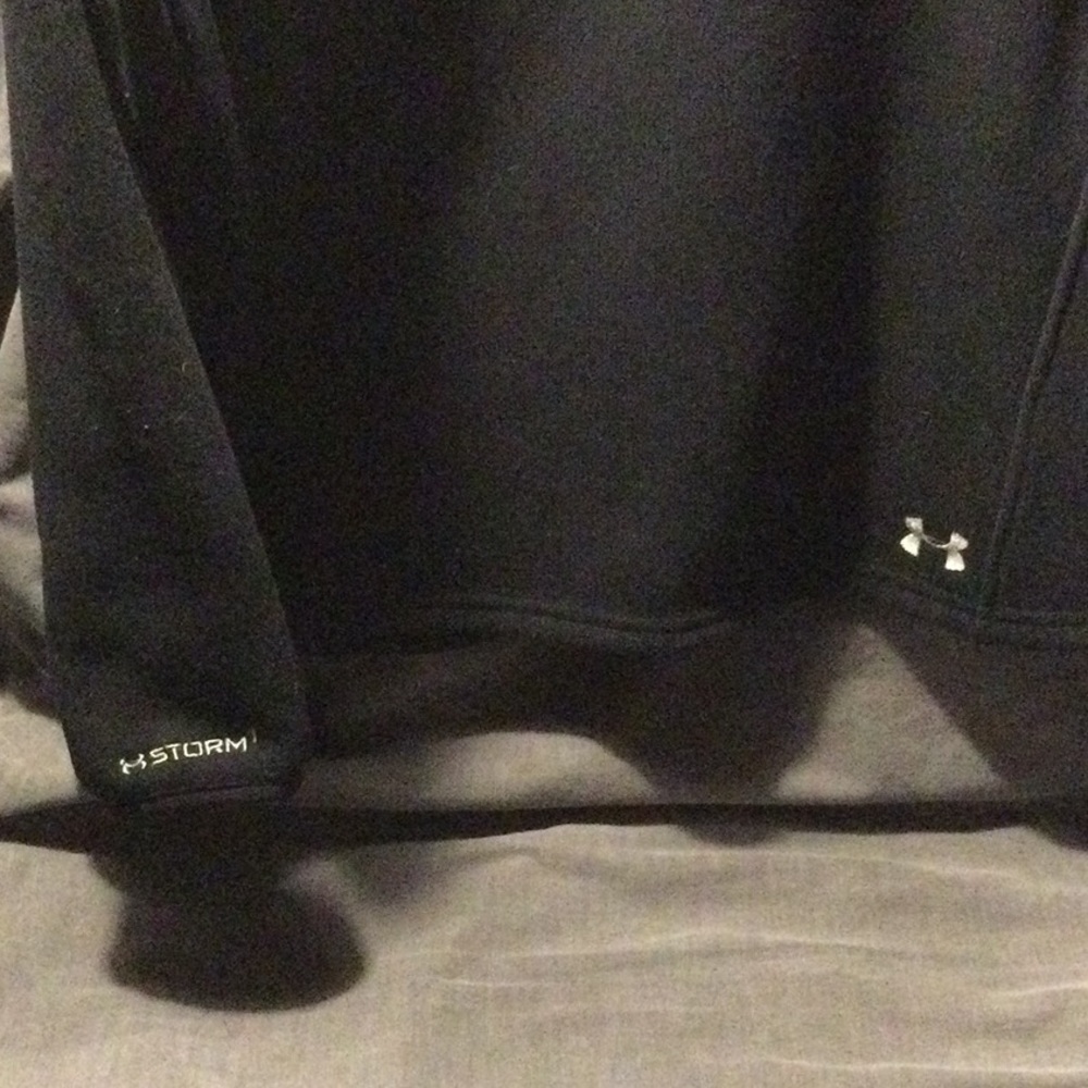 Exercise Under Armour Fitted Pullover - image 7